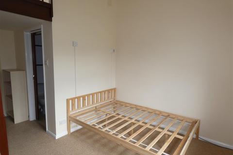 1 bedroom house to rent, Kerridge Close, Cambridge CB1