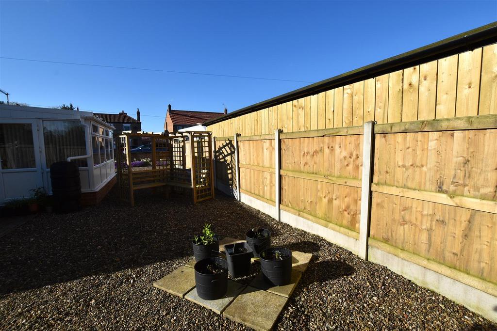 Side Garden Area.JPG