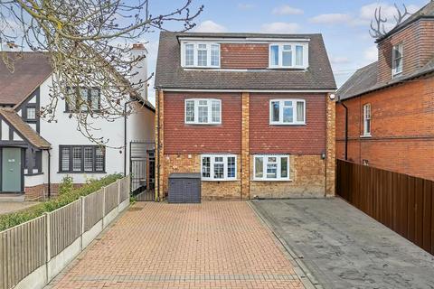 3 bedroom townhouse for sale, Church Hill, Loughton