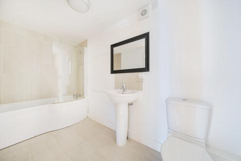8 Wallace Close, Uxbridge, UB10 0SB