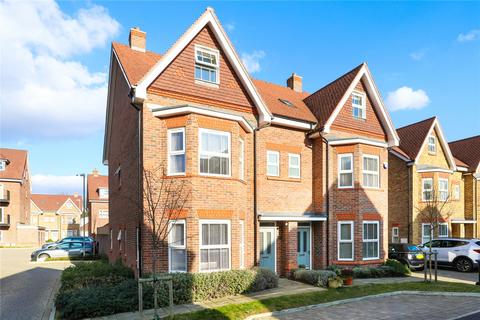 4 bedroom semi-detached house for sale, Albright Gardens, Walton-On-Thames, KT12