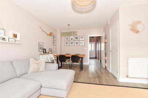 3 bedroom end of terrace house for sale, Huntley Mews, Southwater, Horsham, West Sussex