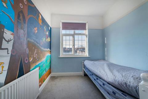 undefined, Cranleigh Close, South Croydon CR2