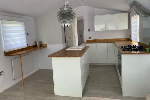 2 bedroom lodge for sale, Capel Court Park, , Capel-le-Ferne CT18