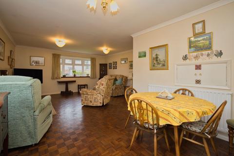 3 bedroom detached house for sale, Radley Close, Broadstairs, CT10