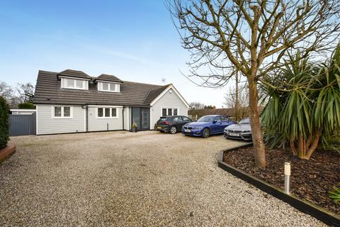 3 bedroom detached house for sale, Latchingdon Road, Cold Norton