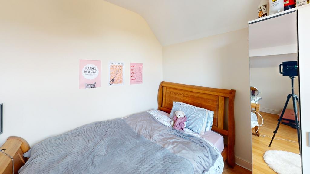 Bedroom (1)
