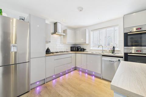 2 Forge Avenue, Calverton, Nottingham, NG14 6HU