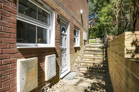 1 bedroom apartment to rent, 2a Hillrise, High Street, Heathfield, TN21