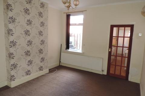 2 bedroom terraced house to rent, 14 Kingston Road, 1QB