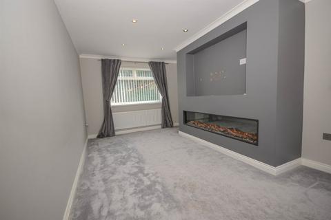 2 bedroom end of terrace house for sale, Froude Avenue, South Shields