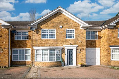 4 bedroom terraced house for sale, Cavendish Crescent, Elstree