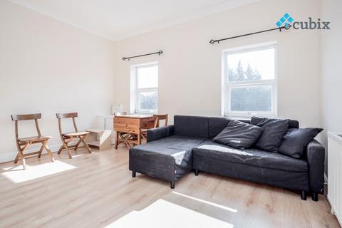 1 bedroom flat to rent, Brunel Road, London SE16