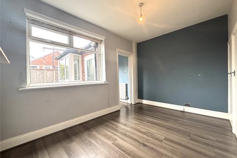 2 bedroom terraced house to rent, OAKBANK AVENUE, Oldham OL9