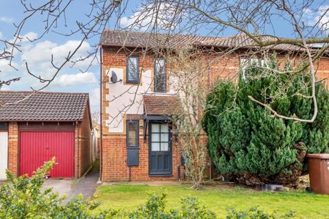 1 bedroom semi-detached house to rent, Spruce Drive,  Bicester,  OX26