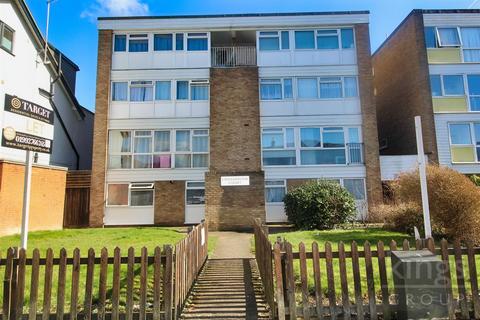 1 bedroom flat for sale, Crossbrook Court, Crossbrook Street, Cheshunt, Waltham Cross