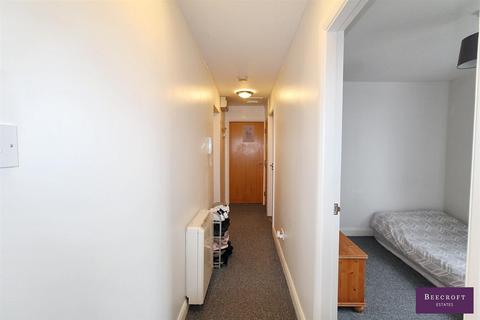 5, Leecrest House Doncaster Road, Ardsley, Barnsley, S71 5EH