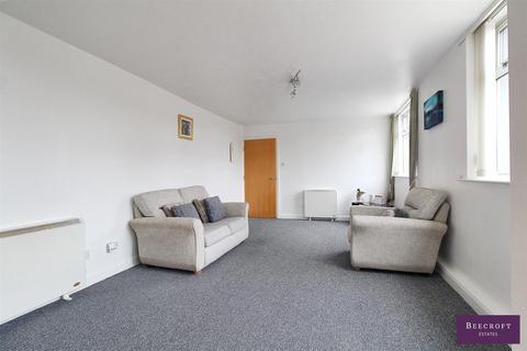 5, Leecrest House Doncaster Road, Ardsley, Barnsley, S71 5EH