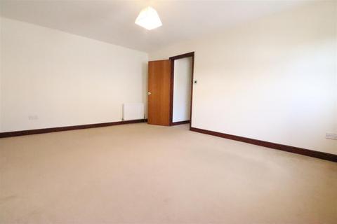 2 bedroom flat to rent, Catharine Street, Cambridge CB1