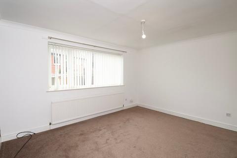 2 bedroom end of terrace house to rent, Middleton Road, Morley, Leeds, West Yorkshire, LS27