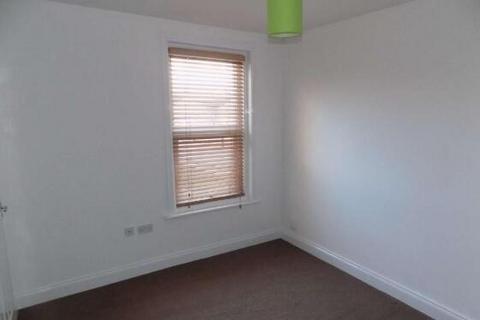 2 bedroom maisonette to rent, Cranbury Road, Hampshire SO50