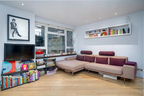 3 bedroom apartment for sale, Forest Road, London E8