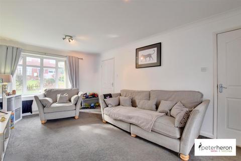 3 bedroom end of terrace house for sale, Plough Road, Hall Farm, Sunderland