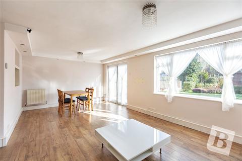 4 bedroom semi-detached house for sale, Bridge Avenue, Upminster, RM14