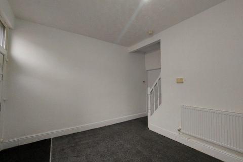 2 bedroom terraced house to rent, Evelyn Street, Burnley BB10