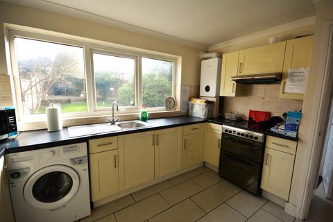 3 bedroom semi-detached house for sale, Stanway Road, Whitefield, M45 8FX