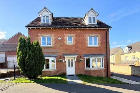 5 bedroom detached house for sale, Swansea Road, Merthyr Tydfil CF48