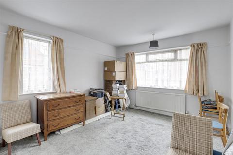 5 Ash Villas, Nottingham, NG5 1BN