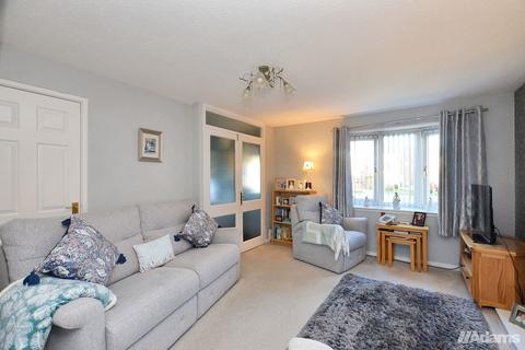 3 bedroom semi-detached house for sale, Graylag Close, Beechwood