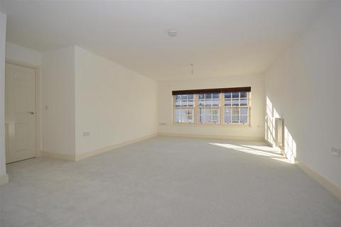 3 bedroom apartment for sale, Harewood Court, Poundbury, Dorchester