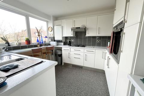 2 bedroom flat for sale, Parklands, Blossomfield Road, Solihull