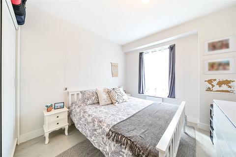 1 bedroom flat to rent, Westcombe House, 38 Windsor Street, Uxbridge, UB8