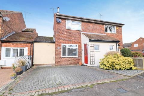2 bedroom semi-detached house for sale, Stone Path Drive, Hatfield Peverel, Chelmsford