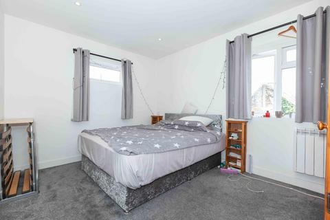 1 bedroom apartment for sale, North Road, Lancing