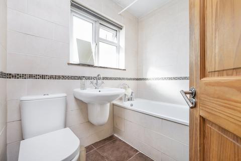 2 bedroom flat for sale, Cranfield Road,  London, SE4