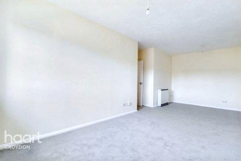 2 bedroom flat to rent, Whitstable Place, CROYDON