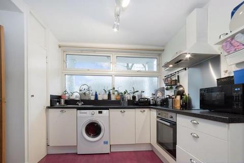 3 bedroom apartment for sale, Warwick Crescent, W2