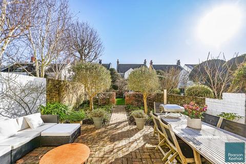 5 bedroom end of terrace house for sale, Walsingham Road, Hove