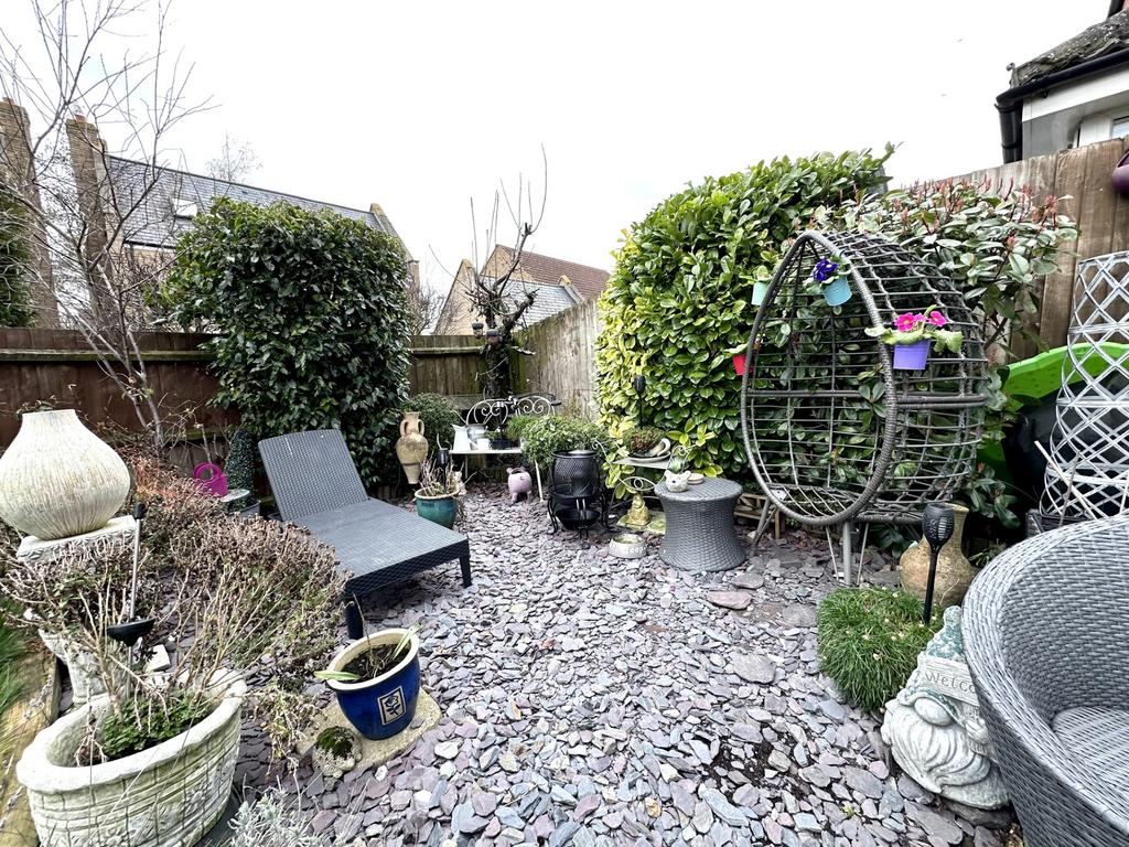 Garden 3