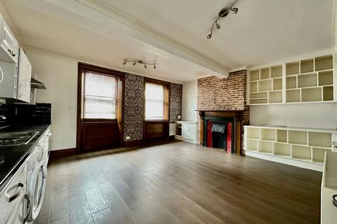 3 bedroom townhouse for sale, Bowlalley Lane, Hull HU1