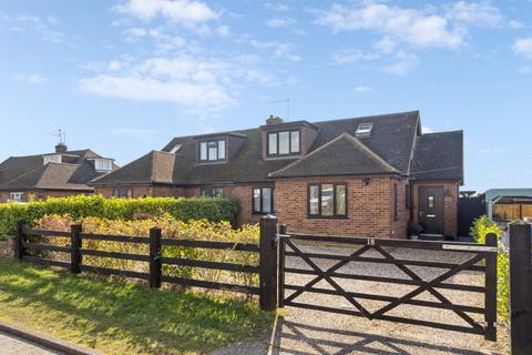 18 Lower Ridge, Bourne End, SL8 5BL