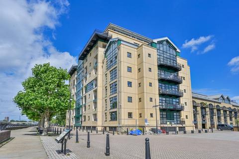 1 bedroom flat for sale, Wheel House, Isle Of Dogs, London, E14