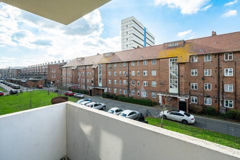 Studio for sale, Elmington Estate, Camberwell, London, SE5