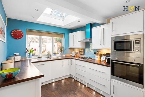 4 bedroom semi-detached house for sale, New Church Road, Hove BN3