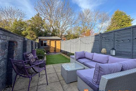 12 Albert Avenue, Balderton, Newark, NG24 3HE
