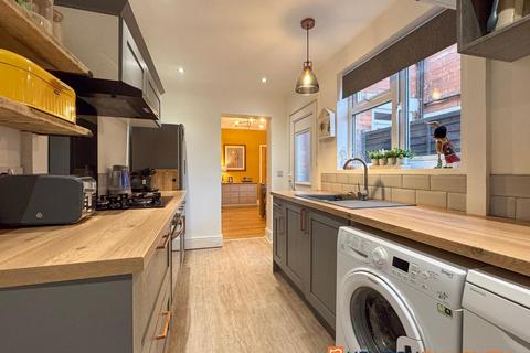 12 Albert Avenue, Balderton, Newark, NG24 3HE